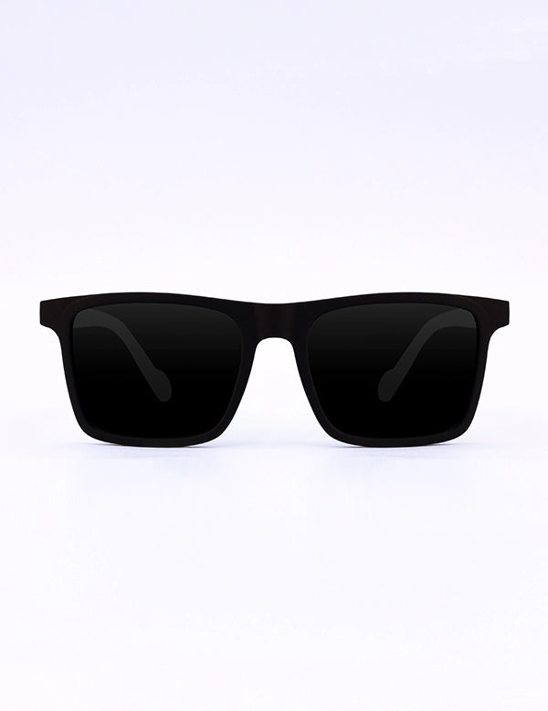 1156-Gucci Squared Frame Sunglasses - Black